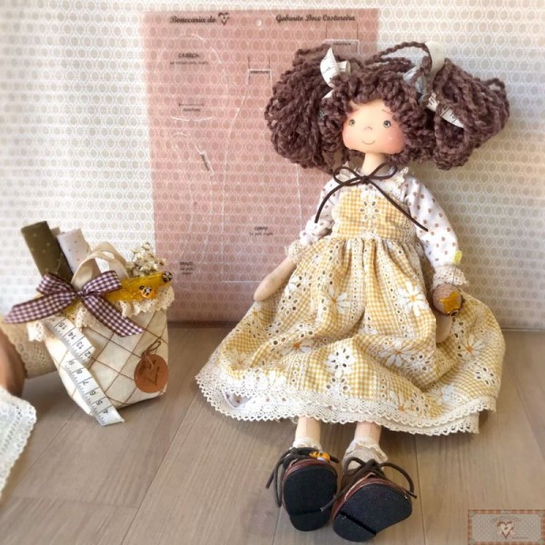 Gabarito para Corpinho DOCE COSTUREIRA - 45CM Gabarito para Corpinho DOCE COSTUREIRA - 45CM